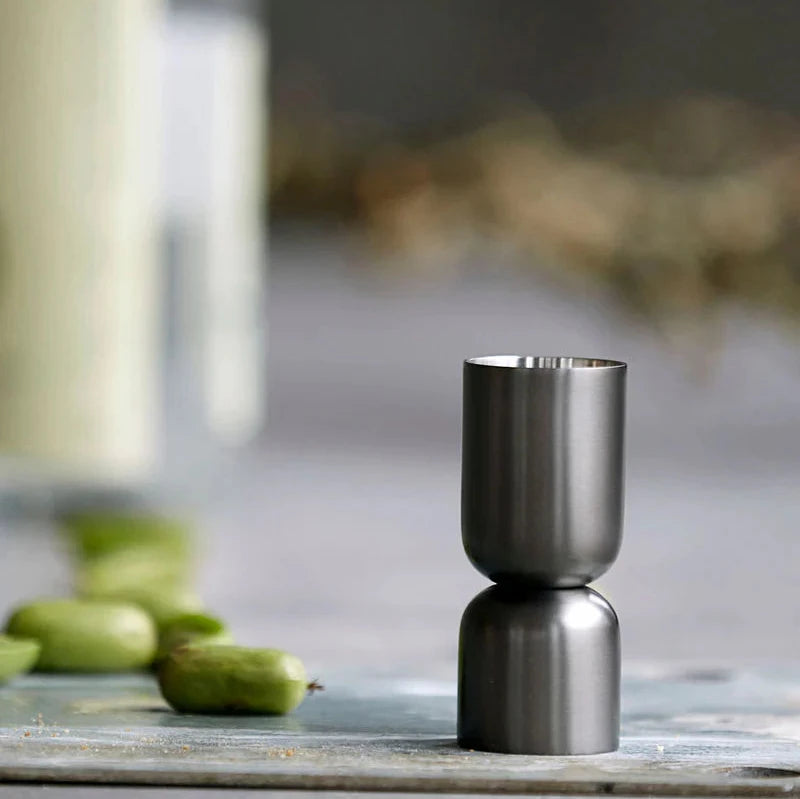 Grunge Measuring Cup | Gunmetal